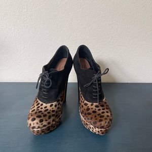 Alaia lace up bootie